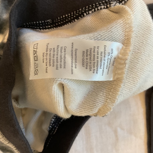 Spearmint Love Two piece infant set - Picture 5 of 5